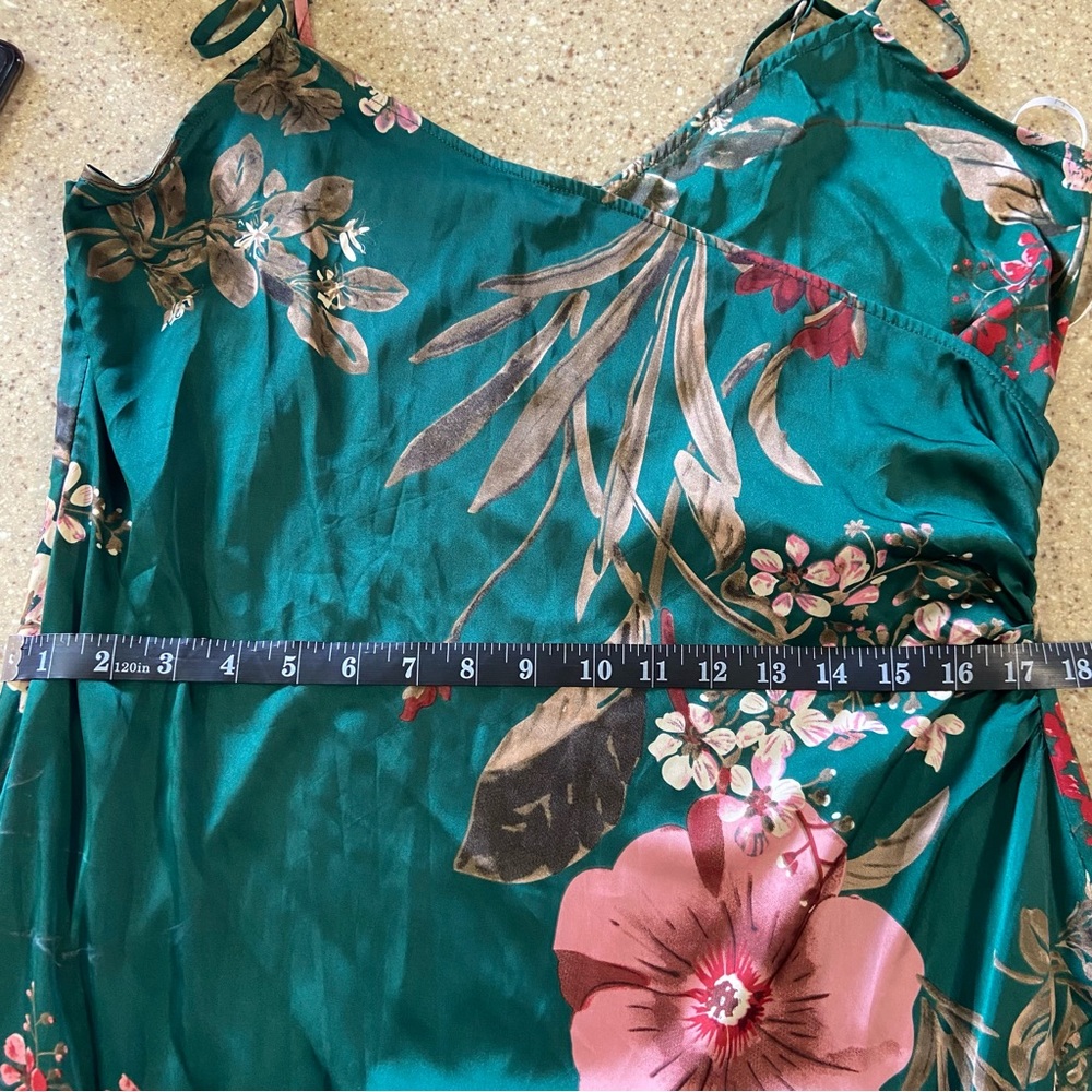 NWOT Lulus Remarkable Entrance Emerald Green Floral Print Satin Midi Dress - Picture 6 of 11